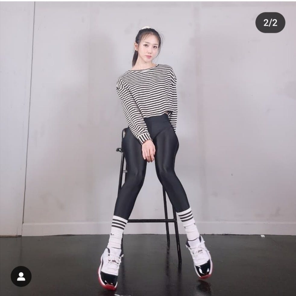 (Grade School) Air Jordan 11 Retro Low 'Concord-Bred' 528896-160 (Grade School) Air Jordan 11 Retro Low 'Concord-Bred' 528896-160